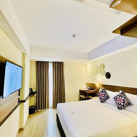 Golden Tulip Essential Tangerang Hotel Luaran gambar