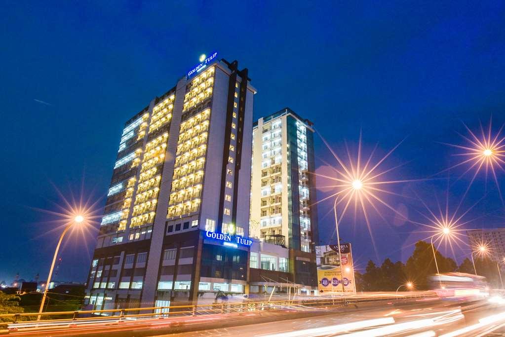 Golden Tulip Essential Tangerang Hotel Luaran gambar