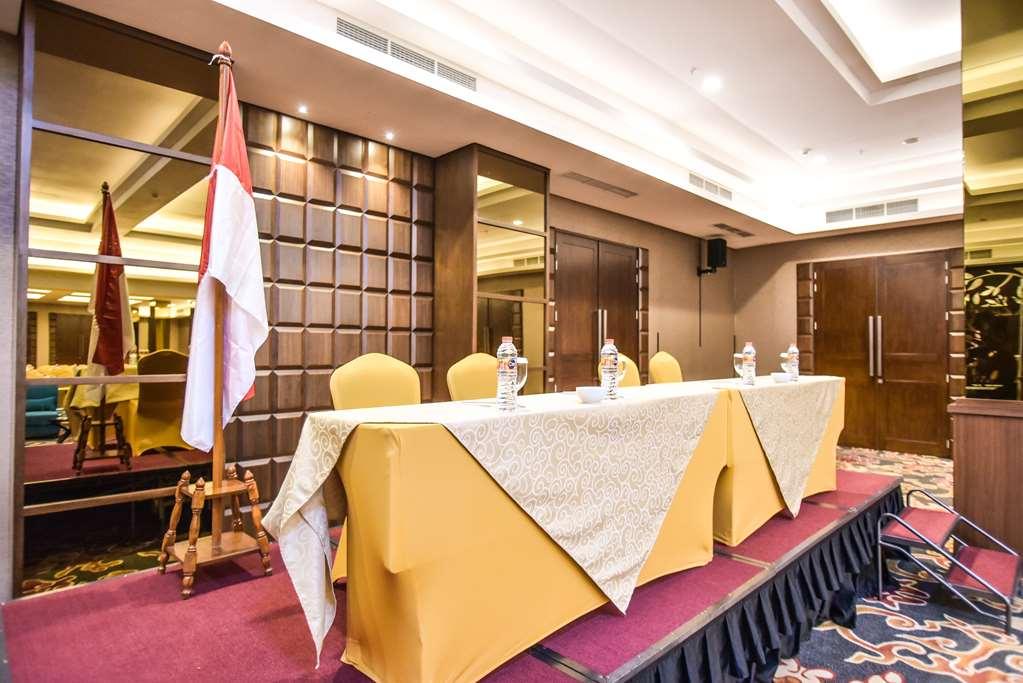 Golden Tulip Essential Tangerang Hotel Kemudahan gambar