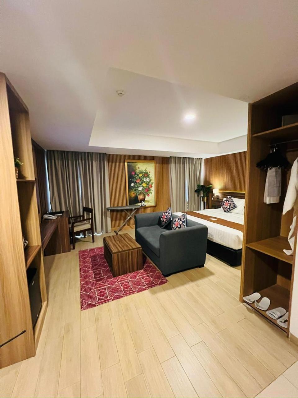 Golden Tulip Essential Tangerang Hotel Luaran gambar