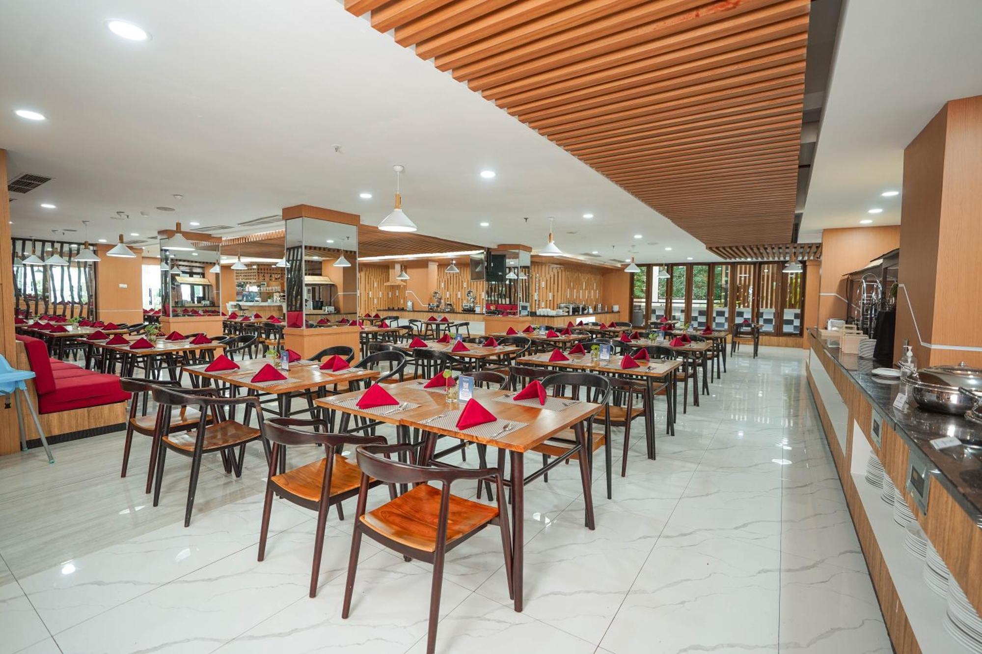 Golden Tulip Essential Tangerang Hotel Luaran gambar