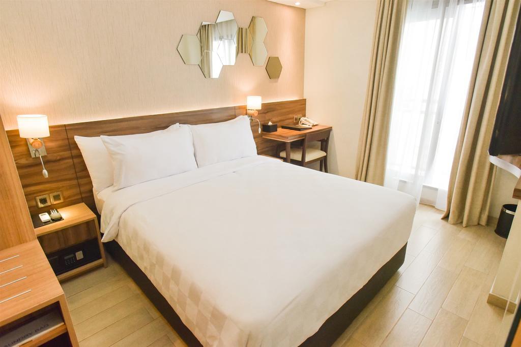 Golden Tulip Essential Tangerang Hotel Luaran gambar